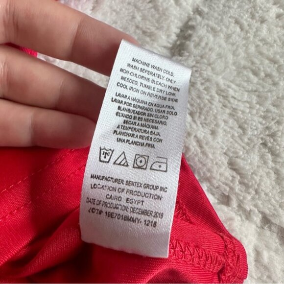 Disney | Red Mickey Mouse Faces & Emotions Short Sleeve Tee | Size 12 Months - Picture 6 of 8